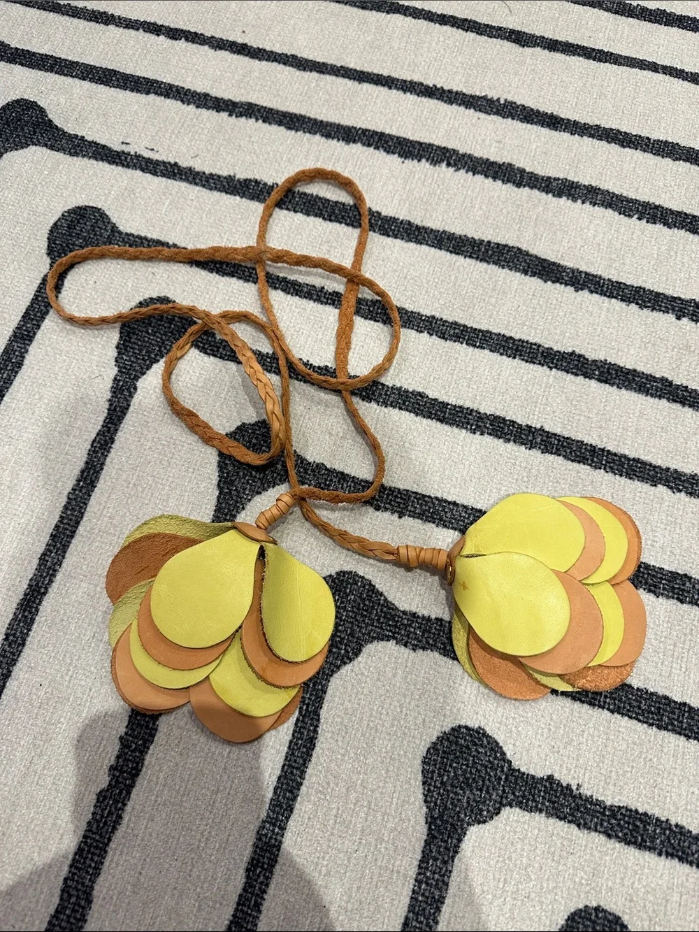 Maria Filo Leather Tassel Belt - Yellow and Tan